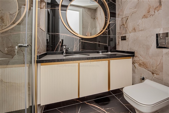 2+1 Wohnung in einem neuen Komplex, 300 Meter vom Strand entfernt