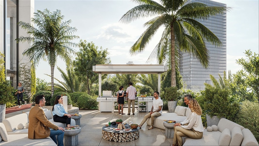 Luxuswohnungen mit Blick auf die Stadt in einem Wolkenkratzer in Dubai