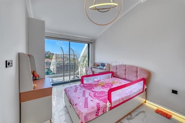 2+1 Penthouse im Stadtteil Kargicak