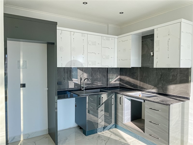 1+1 Wohnung in einem neuen Komplex im Stadtteil Oba