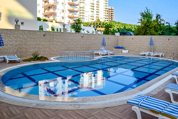 1+1 möblierte Wohnung in Mahmutlar