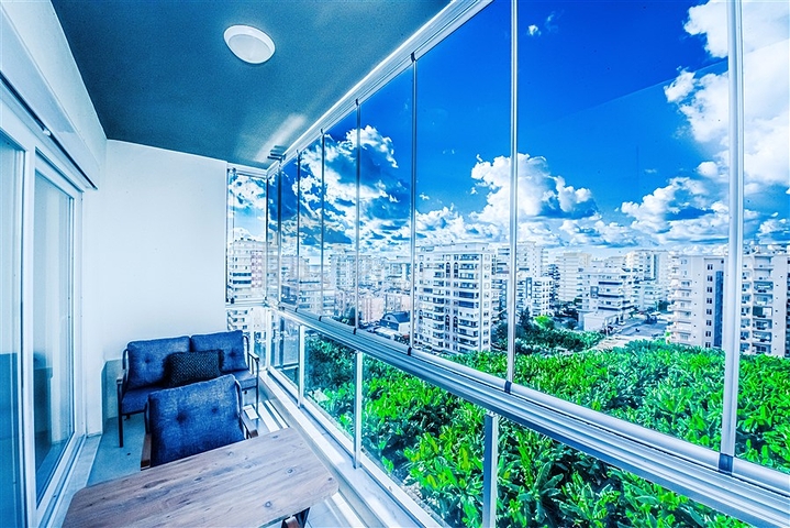 2+1 Wohnung im Stadtteil Mahmutlar, 500 Meter vom Meer entfernt