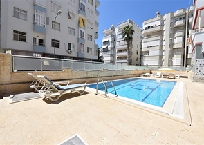 2+1 Wohnung im Zentrum des beliebten Mahmutlar-Viertels 