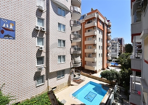 2+1 Wohnung im Zentrum des beliebten Mahmutlar-Viertels 