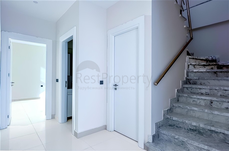 Wohnung 4+1 im Stadtteil Kargicak 200 m vom Meer entfernt