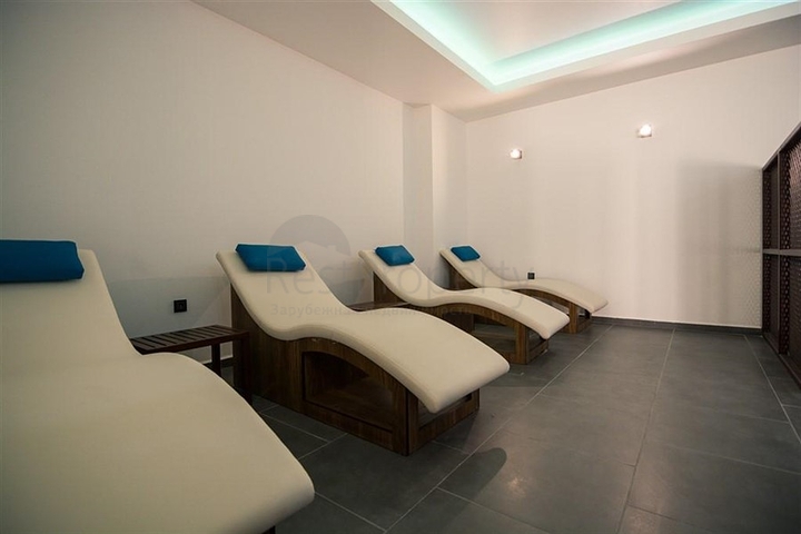 1+1 Wohnung in einem modernen Komplex im Stadtteil Mahmutlar