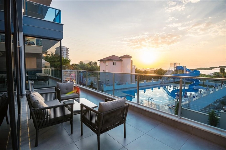 1+1 Wohnung in einem modernen Komplex im Stadtteil Mahmutlar