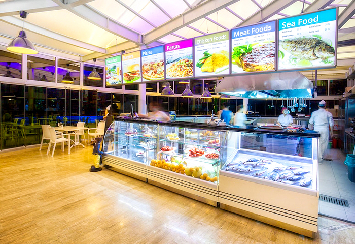 Wohnung 2+1 in einem Hotelplankomplex, 5 Minuten vom Meer entfernt