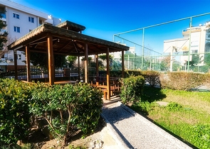 Wohnung 2+1 in einem Hotelplankomplex, 5 Minuten vom Meer entfernt