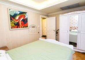 Wohnung 2+1 in einem Hotelplankomplex, 5 Minuten vom Meer entfernt