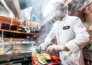 Wohnung 2+1 in einem Hotelplankomplex, 5 Minuten vom Meer entfernt