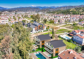 Villa mit 4 Schlafzimmern in Fethiye