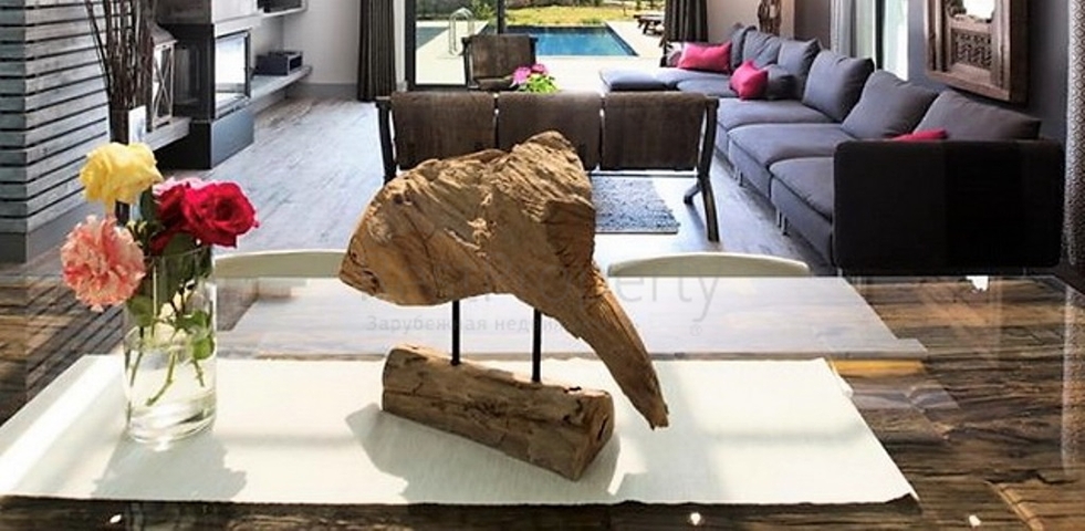 Villa mit großem Herrenhaus in Fethiye