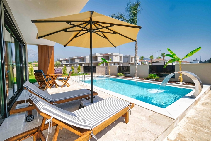 Villen in der Nachbarschaft von Chamyuva , Kemer - Antalya .