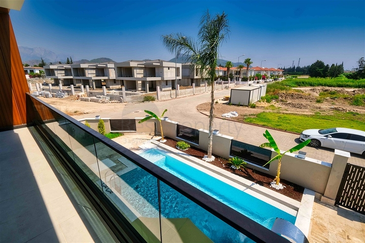 Villen in der Nachbarschaft von Chamyuva , Kemer - Antalya .