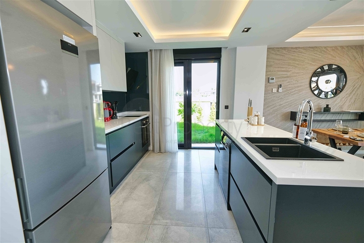 Villen in der Nachbarschaft von Chamyuva , Kemer - Antalya .