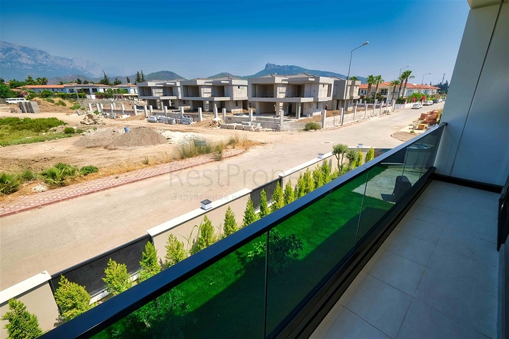 Villen in der Nachbarschaft von Chamyuva , Kemer - Antalya .