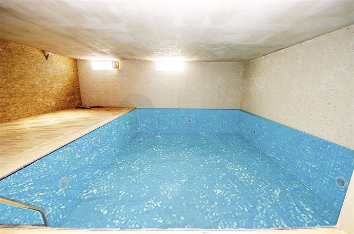 3+1-Wohnung mit Möbeln in einem Komplex in Konyaalti Antalya Persimmon