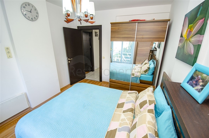 3+1-Wohnung mit Möbeln in einem Komplex in Konyaalti Antalya Persimmon