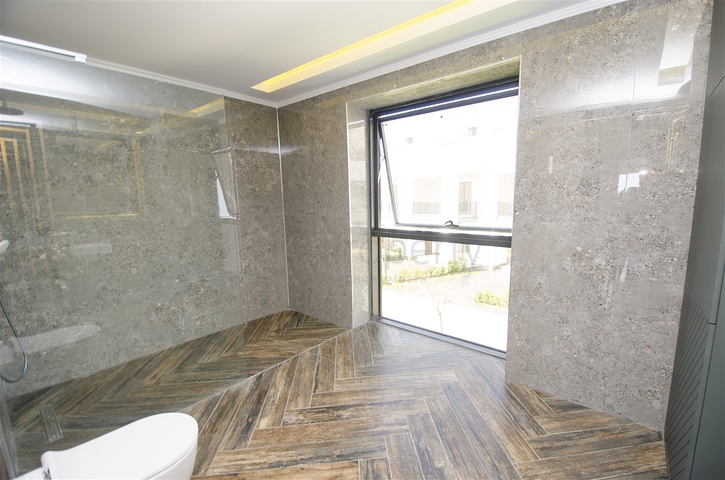 Luxus-Villen-Komplex in Antalya Doshemealty