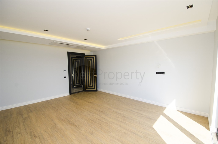 Luxus-Villen-Komplex in Antalya Doshemealty