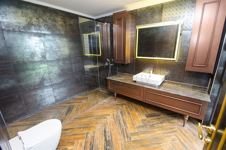 Luxus-Villen-Komplex in Antalya Doshemealty