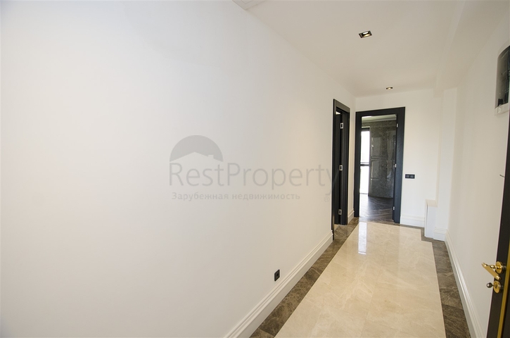 Luxus-Villen-Komplex in Antalya Doshemealty