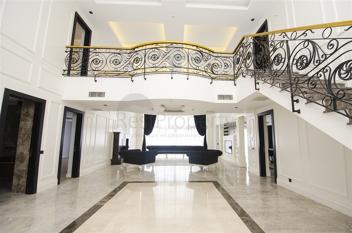 Luxus-Villen-Komplex in Antalya Doshemealty