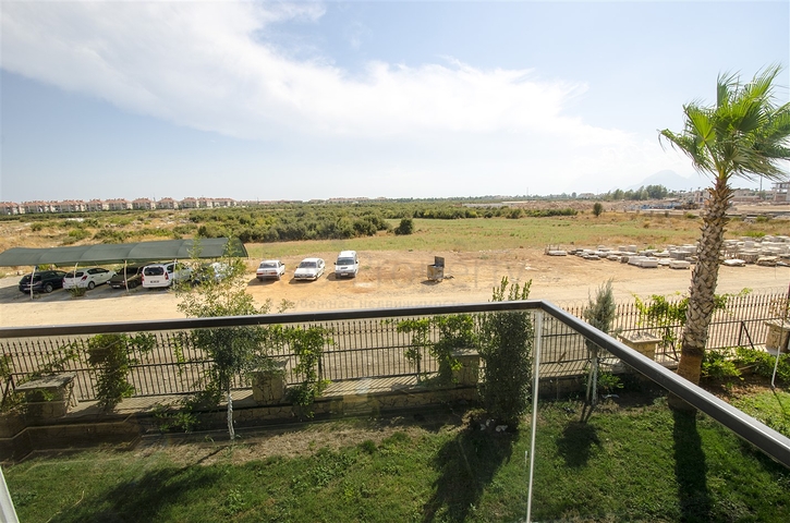 Luxus-Villen-Komplex in Antalya Doshemealty