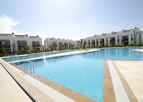 Luxus-Villen-Komplex in Antalya Doshemealty