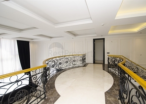 Luxus-Villen-Komplex in Antalya Doshemealty