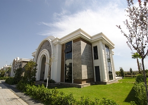 Luxus-Villen-Komplex in Antalya Doshemealty