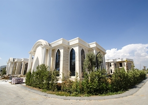 Luxus-Villen-Komplex in Antalya Doshemealty