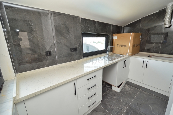 Neue Wohnanlage mit reicher Infrastruktur im Bezirk Lara