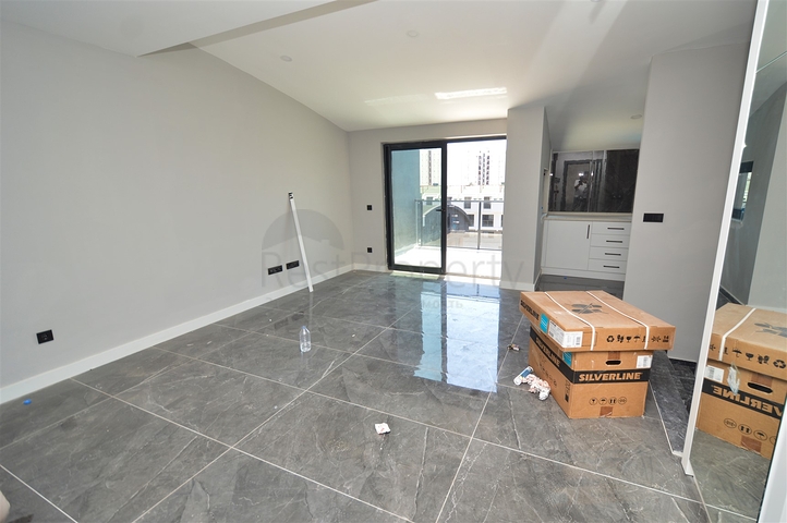 Neue Wohnanlage mit reicher Infrastruktur im Bezirk Lara