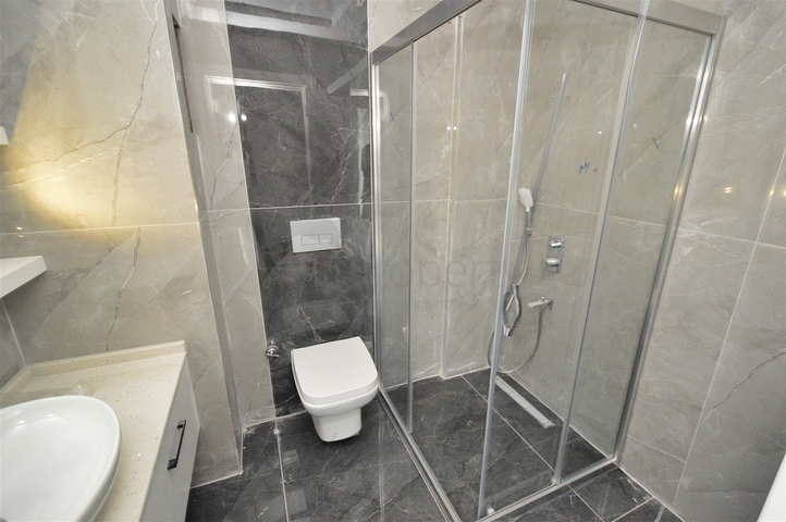 Neue Wohnanlage mit reicher Infrastruktur im Bezirk Lara