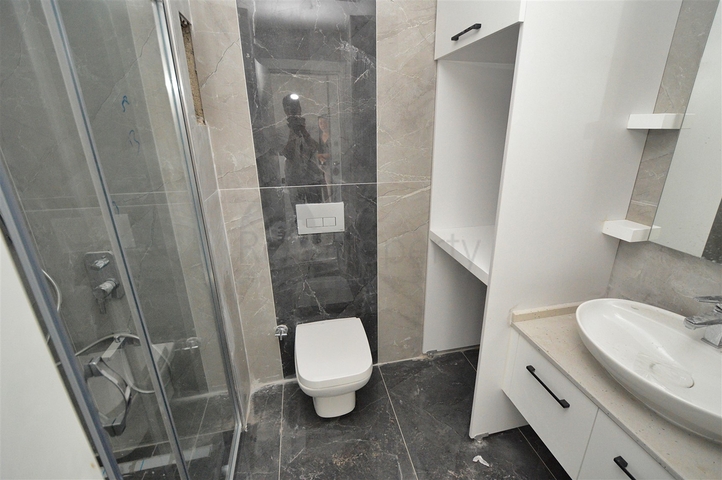 Neue Wohnanlage mit reicher Infrastruktur im Bezirk Lara