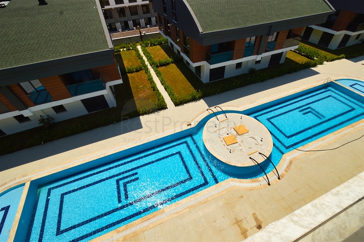 Neue Wohnanlage mit reicher Infrastruktur im Bezirk Lara