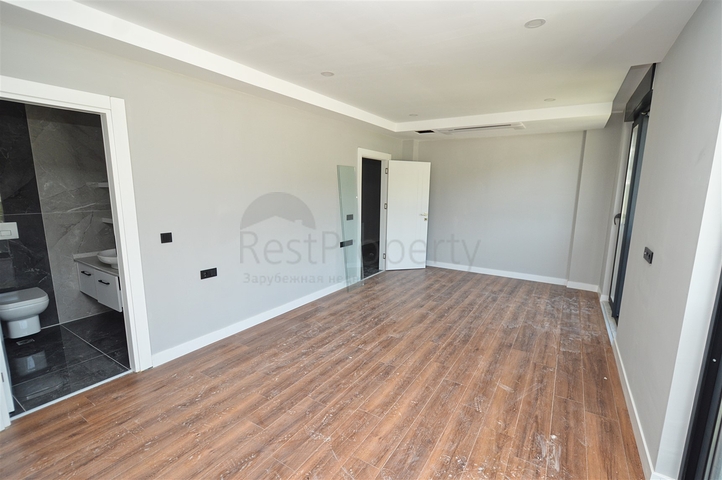 Neue Wohnanlage mit reicher Infrastruktur im Bezirk Lara