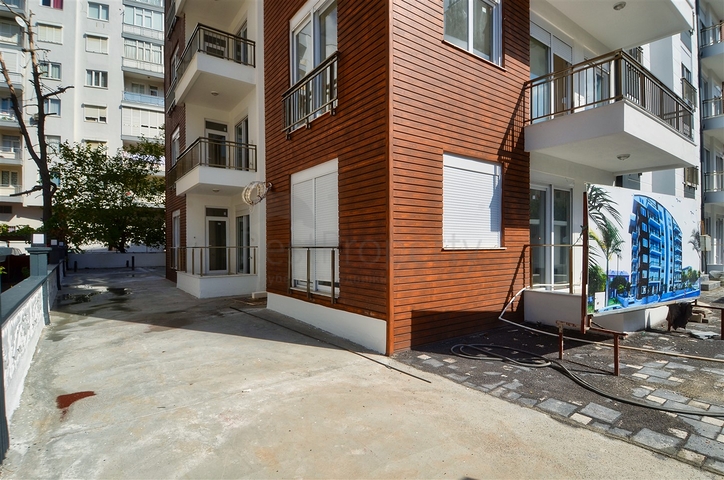Apartment mit 6+1 Grundriss im Zentrum von Antalya