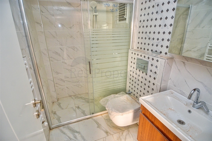 Apartment mit 6+1 Grundriss im Zentrum von Antalya