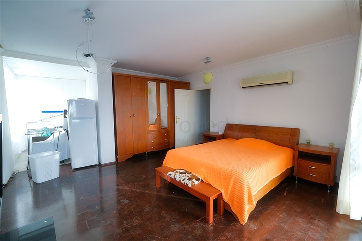 Geräumige 4+1-Wohnung im Stadtteil Liman - Antalya 