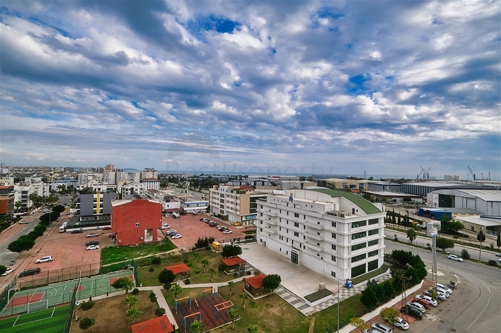 Geräumige 4+1-Wohnung im Stadtteil Liman - Antalya 