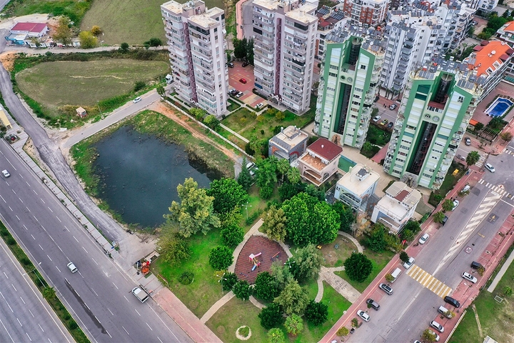 Geräumige 4+1-Wohnung im Stadtteil Liman - Antalya 
