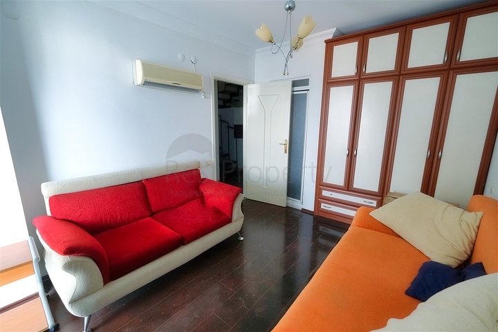 Geräumige 4+1-Wohnung im Stadtteil Liman - Antalya 