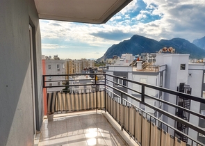 Geräumige 3+1-Wohnung in der Wohngegend Persimmon - Antalya 