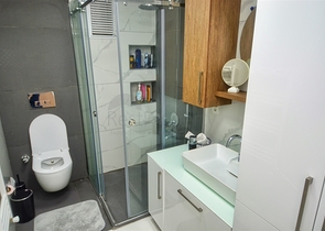 Geräumige 3+1-Wohnung in der Wohngegend Persimmon - Antalya 