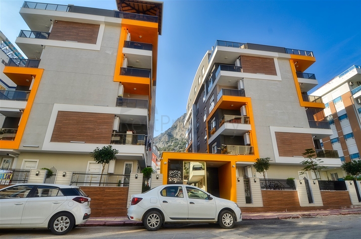 Wohnung mit 4+1 Grundriss in der Wohngegend Persimmon - Antalya 