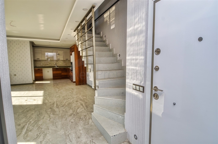 Wohnung mit 4+1 Grundriss in der Wohngegend Persimmon - Antalya 