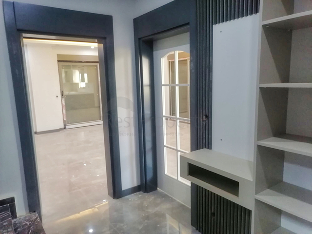 Villa mit 7+1 Grundriss in der Region Doshemealty - Antalya